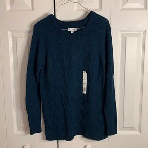 Women’s Small Crewneck Sweater